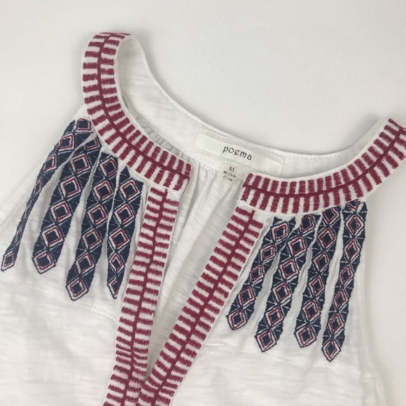Poema embroidered tank size medium - Picture 2 of 4